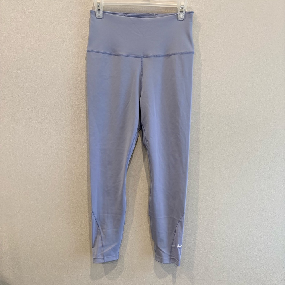 Nike Lavender Active Leggings Medium